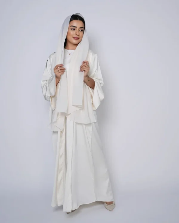 Premium crepe abaya with a matching sheila