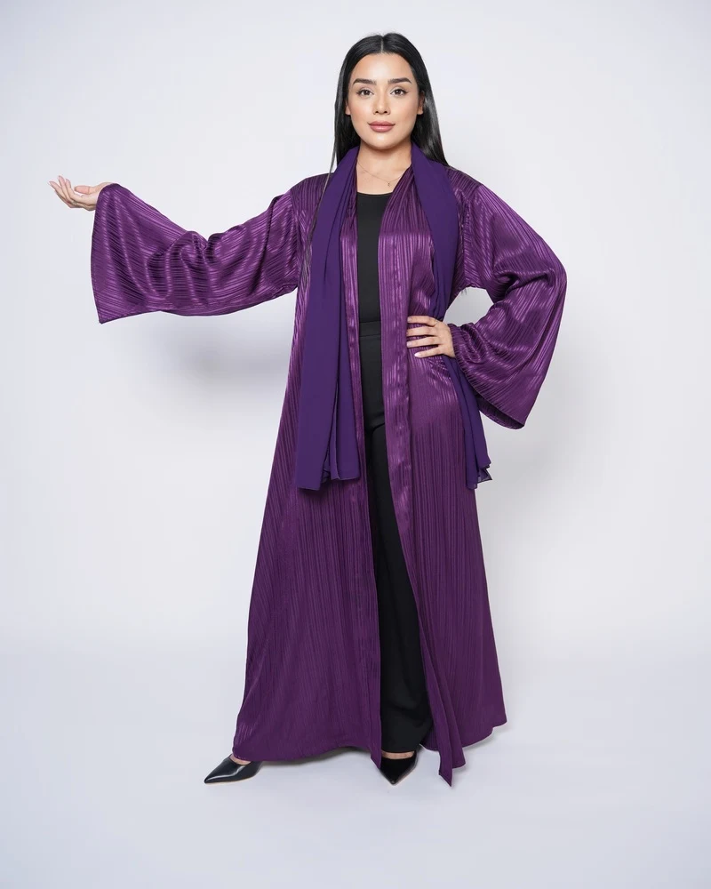 Premium crepe abaya with a matching sheila