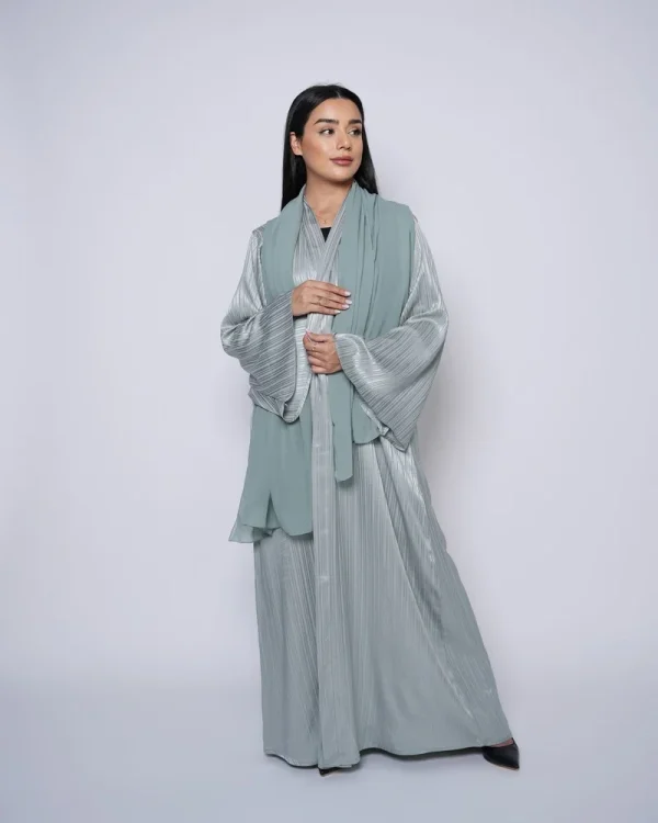 Premium crepe abaya with a matching sheila