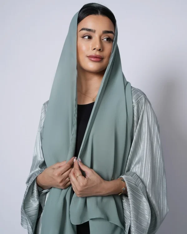Premium crepe abaya with a matching sheila