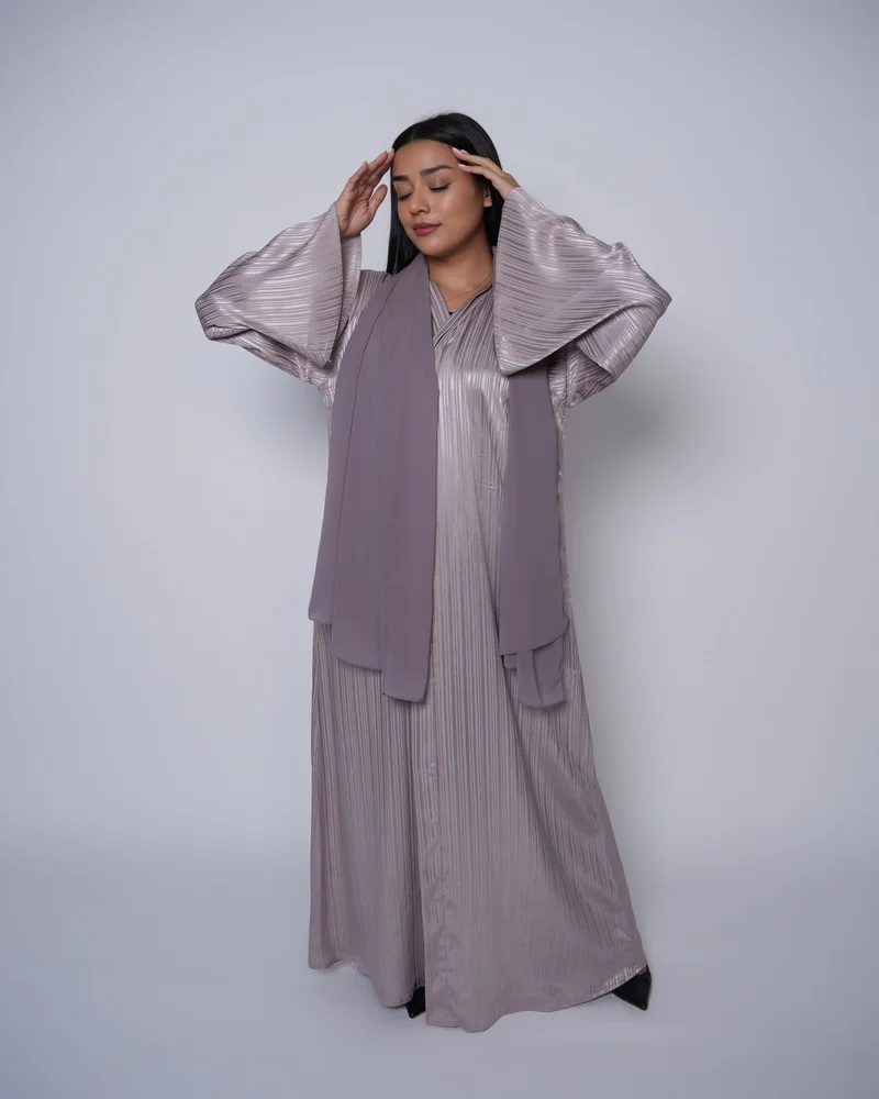 Premium crepe abaya with a matching sheila