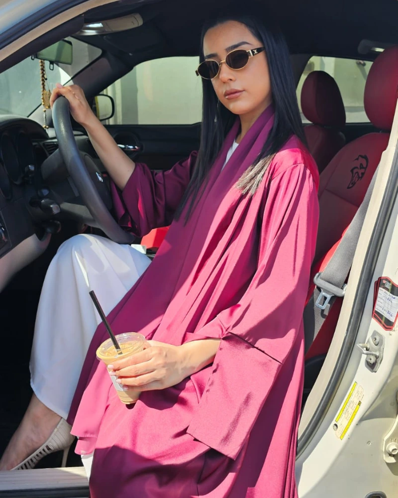 Noor Luxe premium silk Abayas Made In UAE iwith a matching Sheila